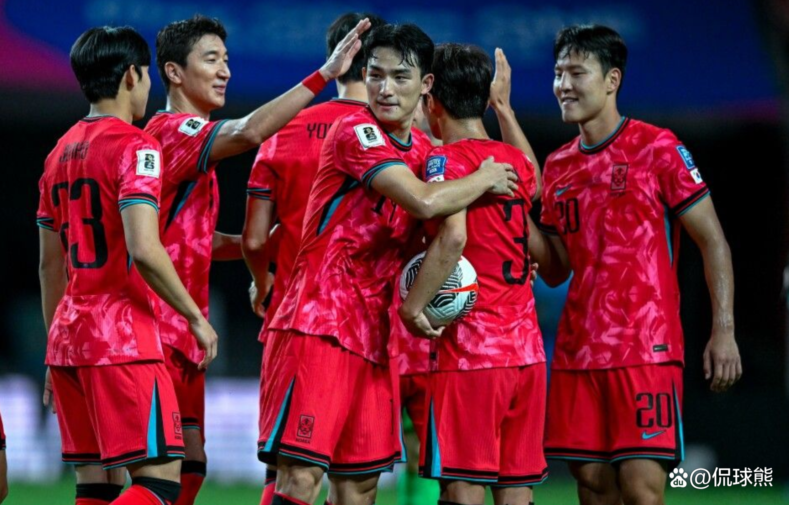 开云体育app-回顾亚洲杯经典时刻：传奇再现