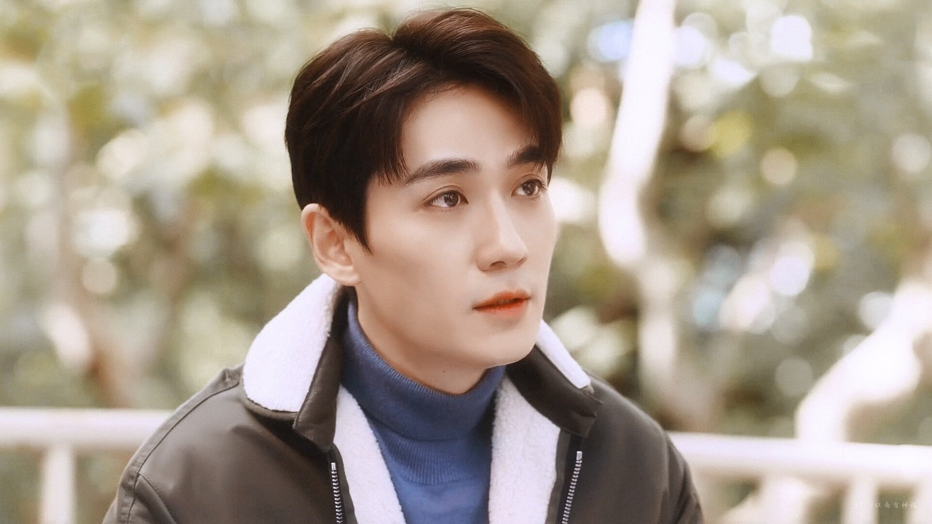 开云体育在线-平行时空的足球谜语，德布劳内爆发与厄瓜多尔压哨的哲学共振