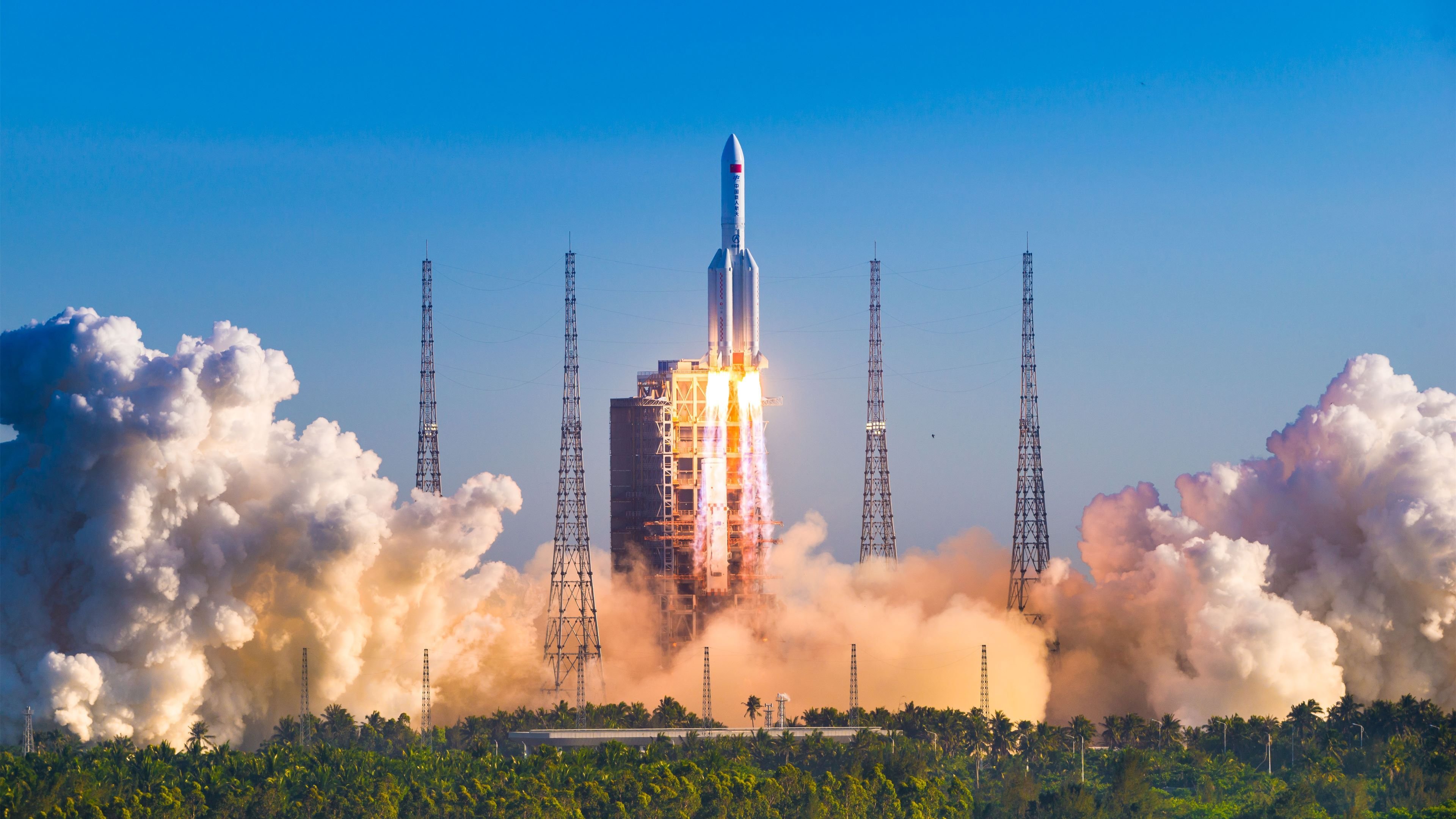 开云体育app-跨界风暴，塔图姆在F1揭幕战中以尼克斯式击溃雷霆，重塑赛道传奇