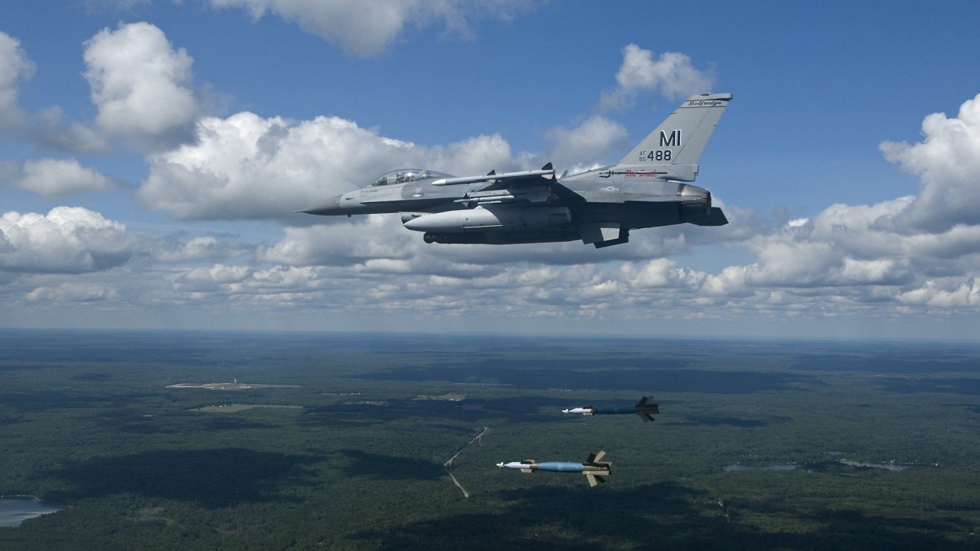 当神祇沦为困兽，抢七夜吞噬恩比德的虚空吞噬者