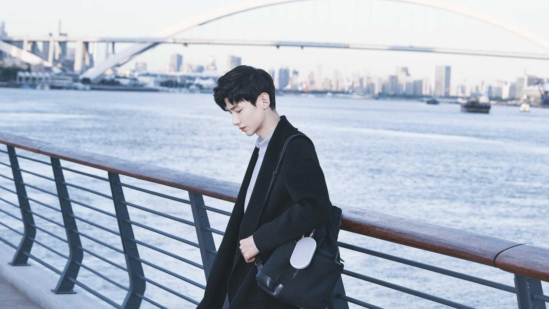 东方节奏撕裂红蓝，韩国式逼抢与阿坎吉的冠军防线