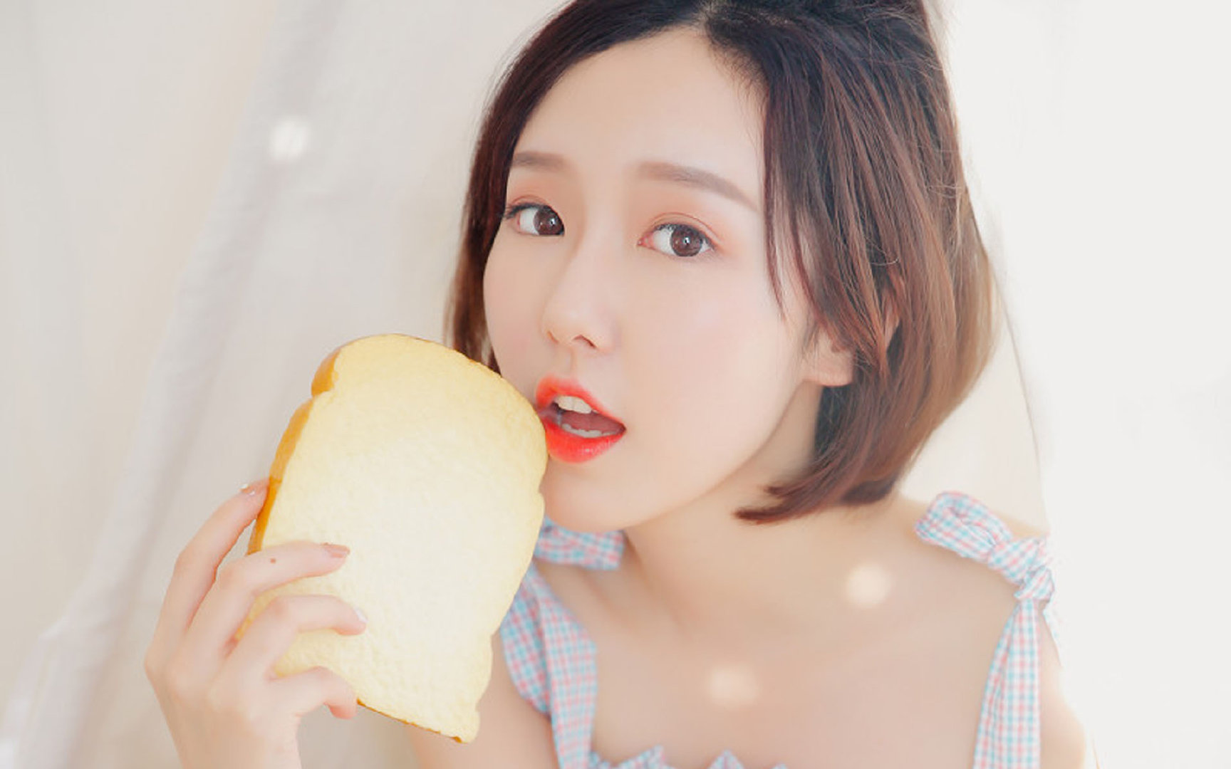 开云体育平台APP-北欧德比燃爆哥本哈根，丹麦冰与火碾压瑞典，努涅斯独舞闪耀世界杯